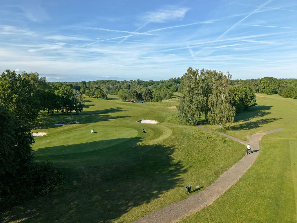 milford-golf-club-aerial-green